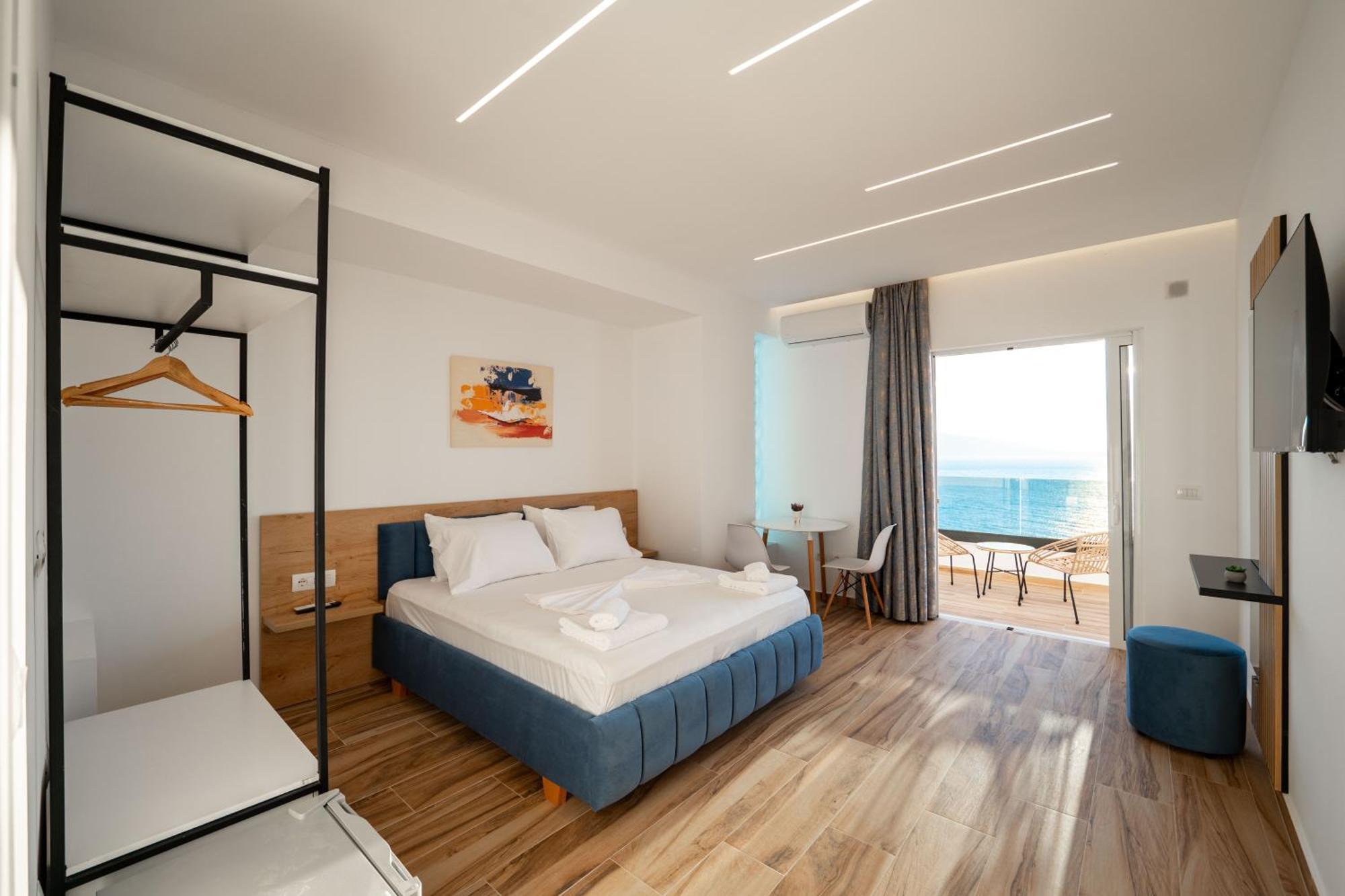 Vila Amare Sarandë エクステリア 写真