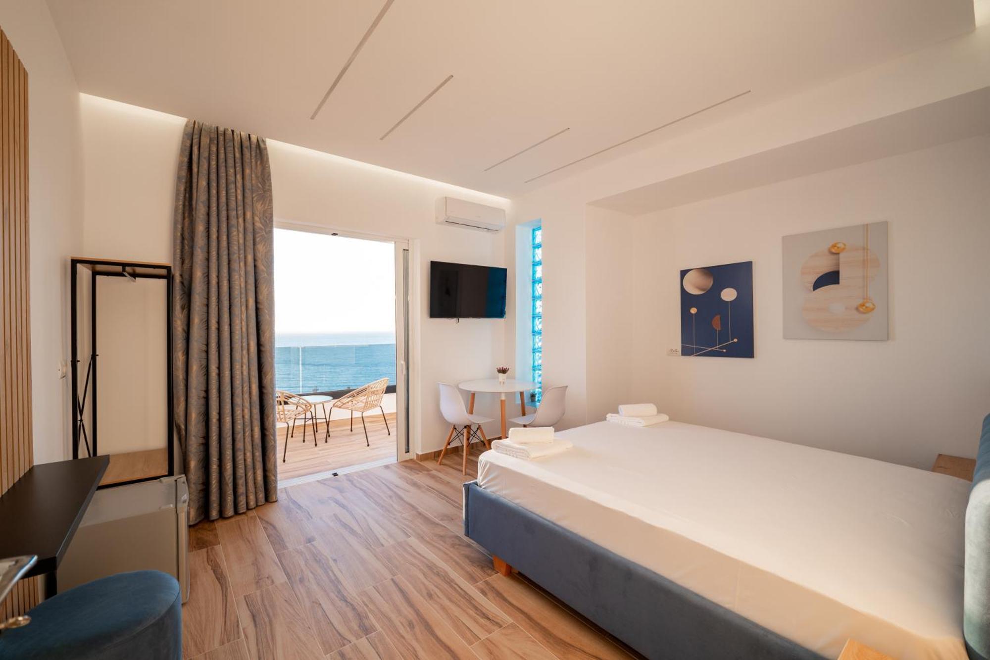 Vila Amare Sarandë エクステリア 写真